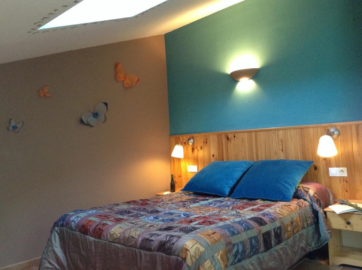 Hostal Camino Del Perdon Утерга Экстерьер фото